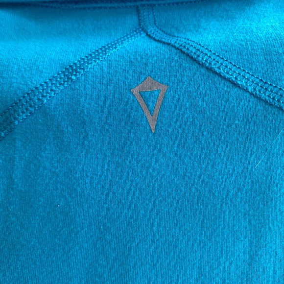 Ivivva Girls size 8 zippie - Picture 3 of 5